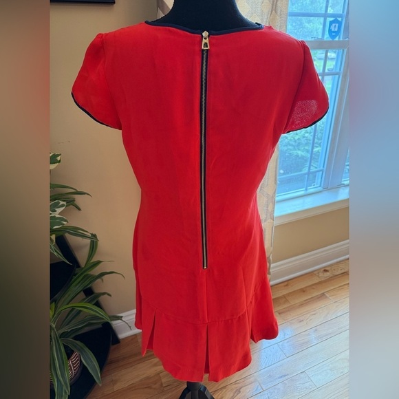 Sail to Sable Red/Navy V-Neck Ruffle Dress Women’s Size 6 - Picture 4 of 13